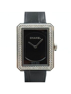 CHANEL | Accessories | Chanel Gold Plated Rue Cambon Tag  display picture 1